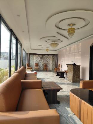 Panchmukhi Restaurant Inn,,5 star