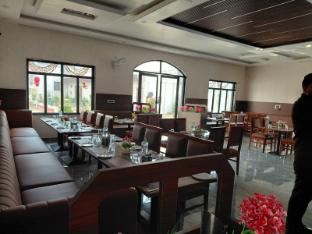 Panchmukhi Restaurant Inn,,5 star