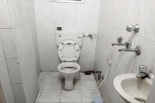 hotel rainbow boarding and lodging bengaluru