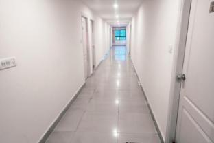 Hotel Rainbow Boarding & Lodging Bengaluru,,5 star