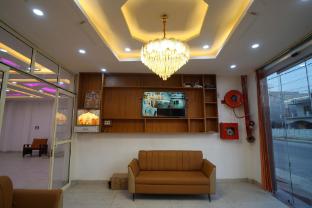 Hotel Shri Sai Palace Ayodhya,,3 star