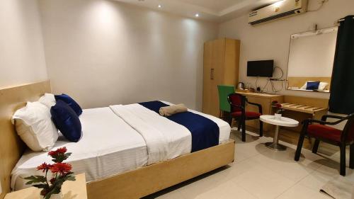 hotel anantha suites