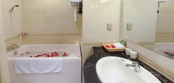 quang ba trade union hotel