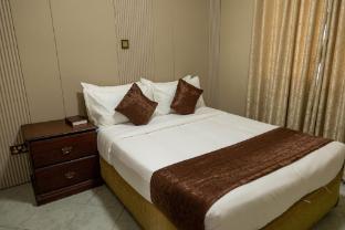 emboita hotels ltd