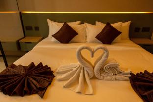 emboita hotels ltd