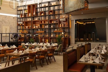 Emboita Hotels Ltd,,3 star