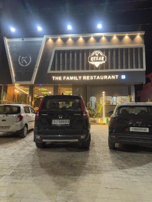 Kesar Fine Dine Restro,,5 star