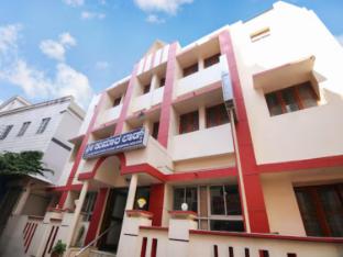 B Six Hotel Bengaluru Karnataka,,5 star