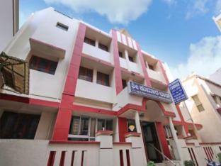 b six hotel bengaluru karnataka