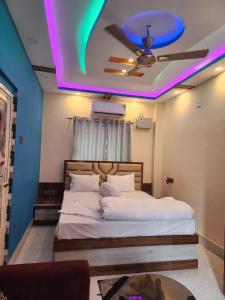 paromita inn