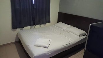 Tiong Nam Hotel,Johor>>Bandar Penawar,3 star