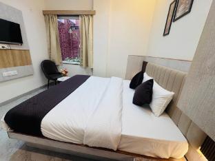 hotel purvi by vilaasitaa indore
