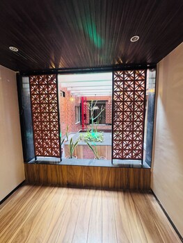 hotel purvi by vilaasitaa indore