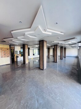 hotel purvi by vilaasitaa indore