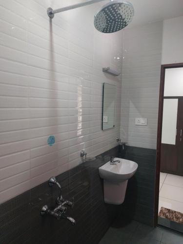 annies inn homestay