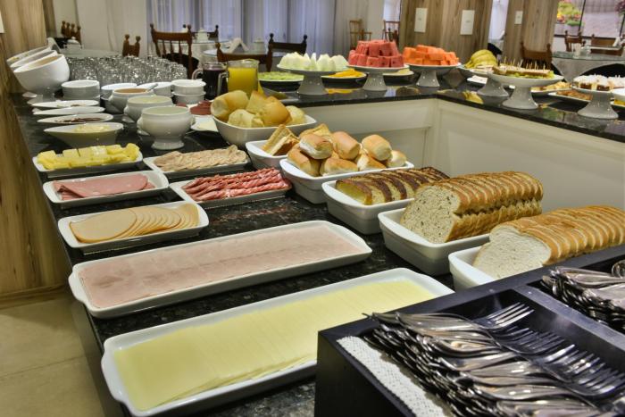 hotel pequeno bosque