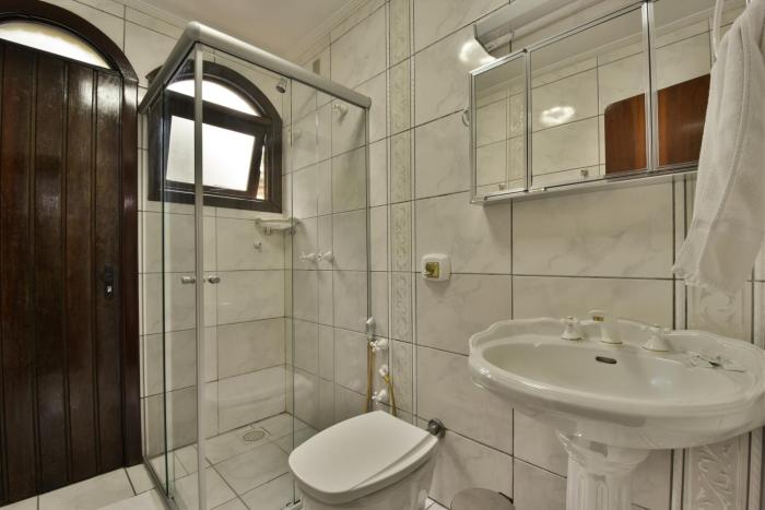 hotel pequeno bosque