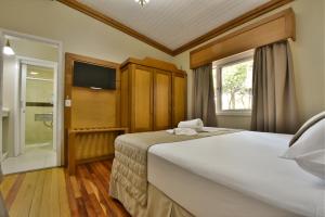 hotel pequeno bosque