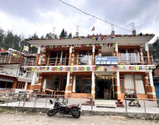 barot hotel lake face