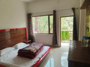 shivanya guest house and restaurant kedarnath