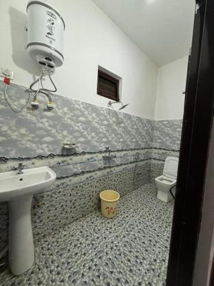 hotel sainik dham sitapur kedarnath uttrakhand