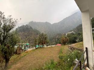 hotel sainik dham sitapur kedarnath uttrakhand