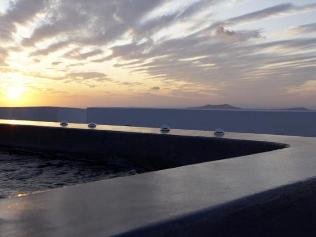 villa fabrica santorini