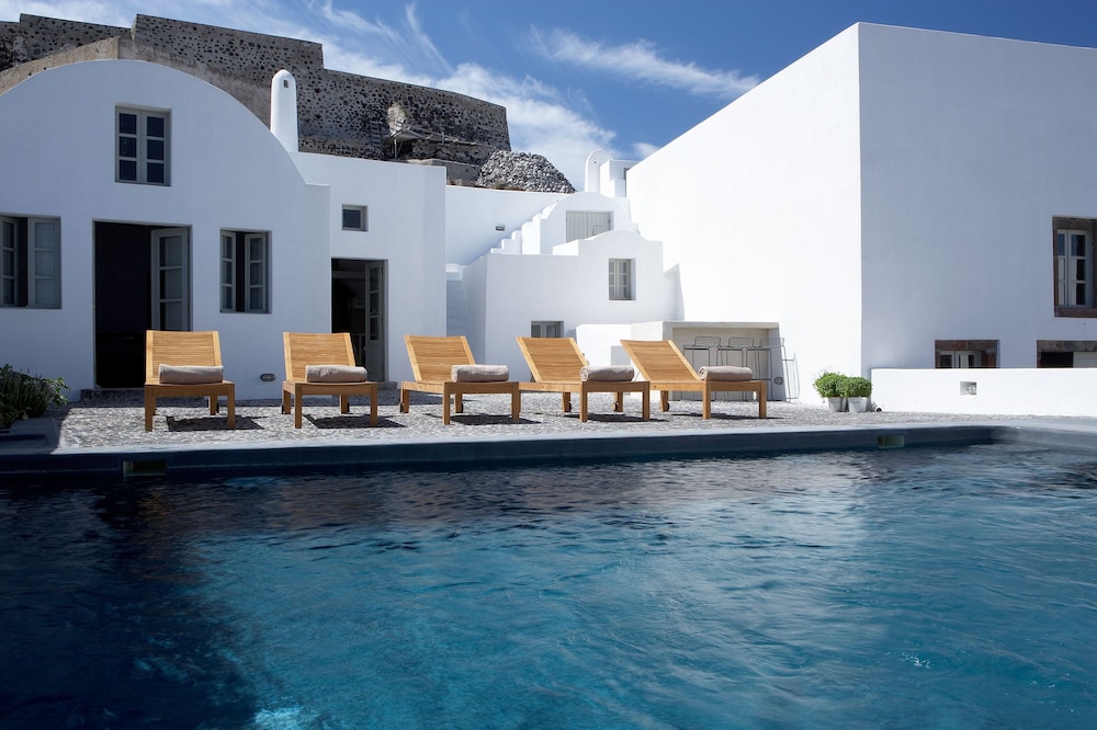 villa fabrica santorini