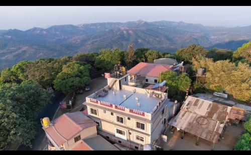 hotel laxmi niwas