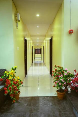 the shrine hotel omkareshwar madhya pradesh