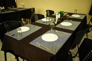the shrine hotel omkareshwar madhya pradesh