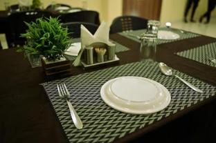 the shrine hotel omkareshwar madhya pradesh