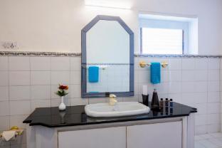 ama stays and trails pollibetta bungalow coorg