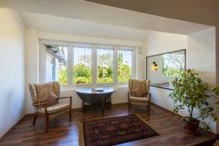 ama stays and trails pollibetta bungalow coorg