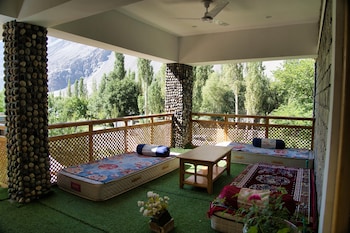 Semba Retreat,,2 star