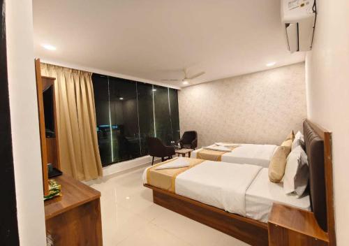 hotel vamshi grand
