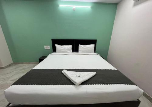 hotel varahi inn