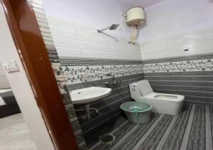 hotel varahi inn