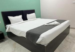 hotel varahi inn