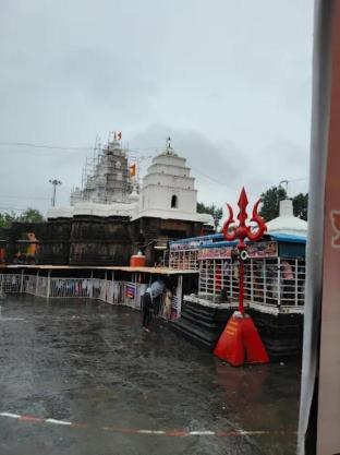 jyotirlinga devasthanam yatri nivas aundha nagnath