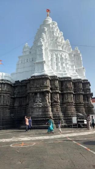 jyotirlinga devasthanam yatri nivas aundha nagnath