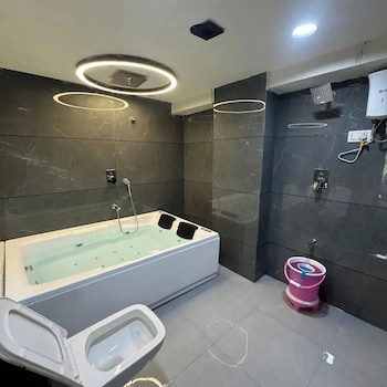 Hotel German,,3 star