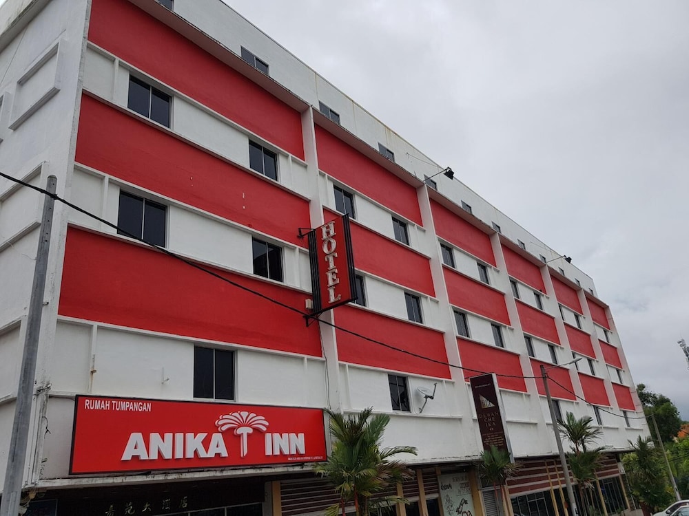 aniika inn