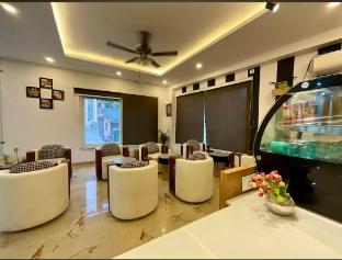yog namah hotel and cafe