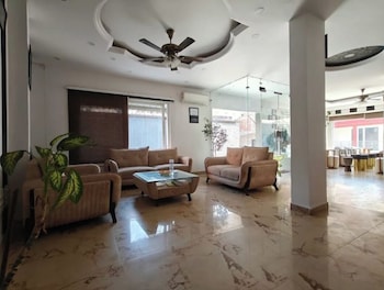 yog namah hotel and cafe