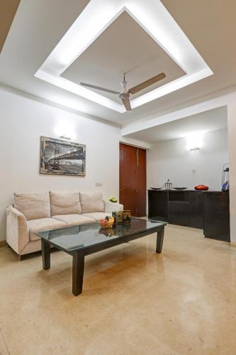 floryn stayz huda city centre