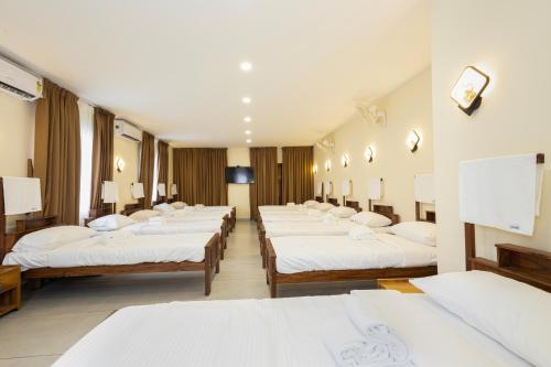 bloom fort villa