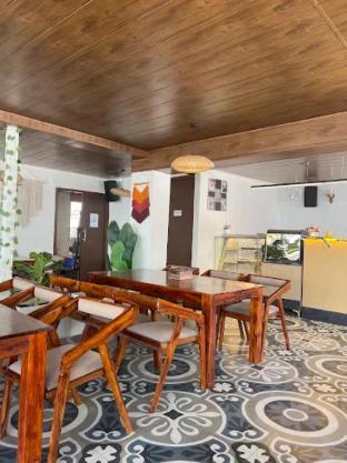 the mountain muse cafe bakery and stay manali