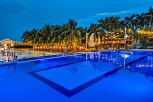 brevant pool club and resort