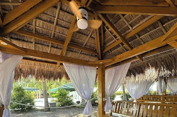 Brevant Pool Club And Resort,,3 star